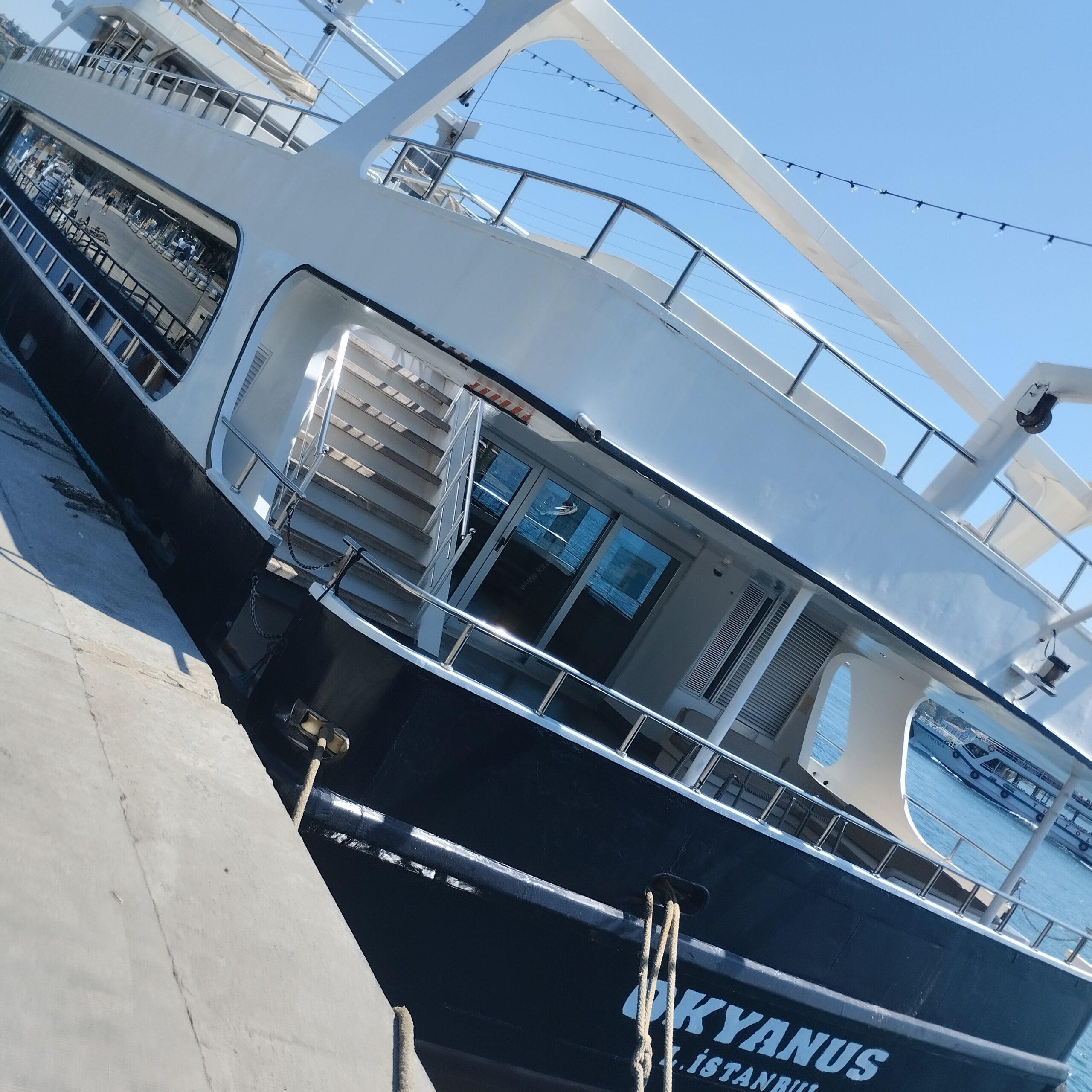Yacht Gallery
