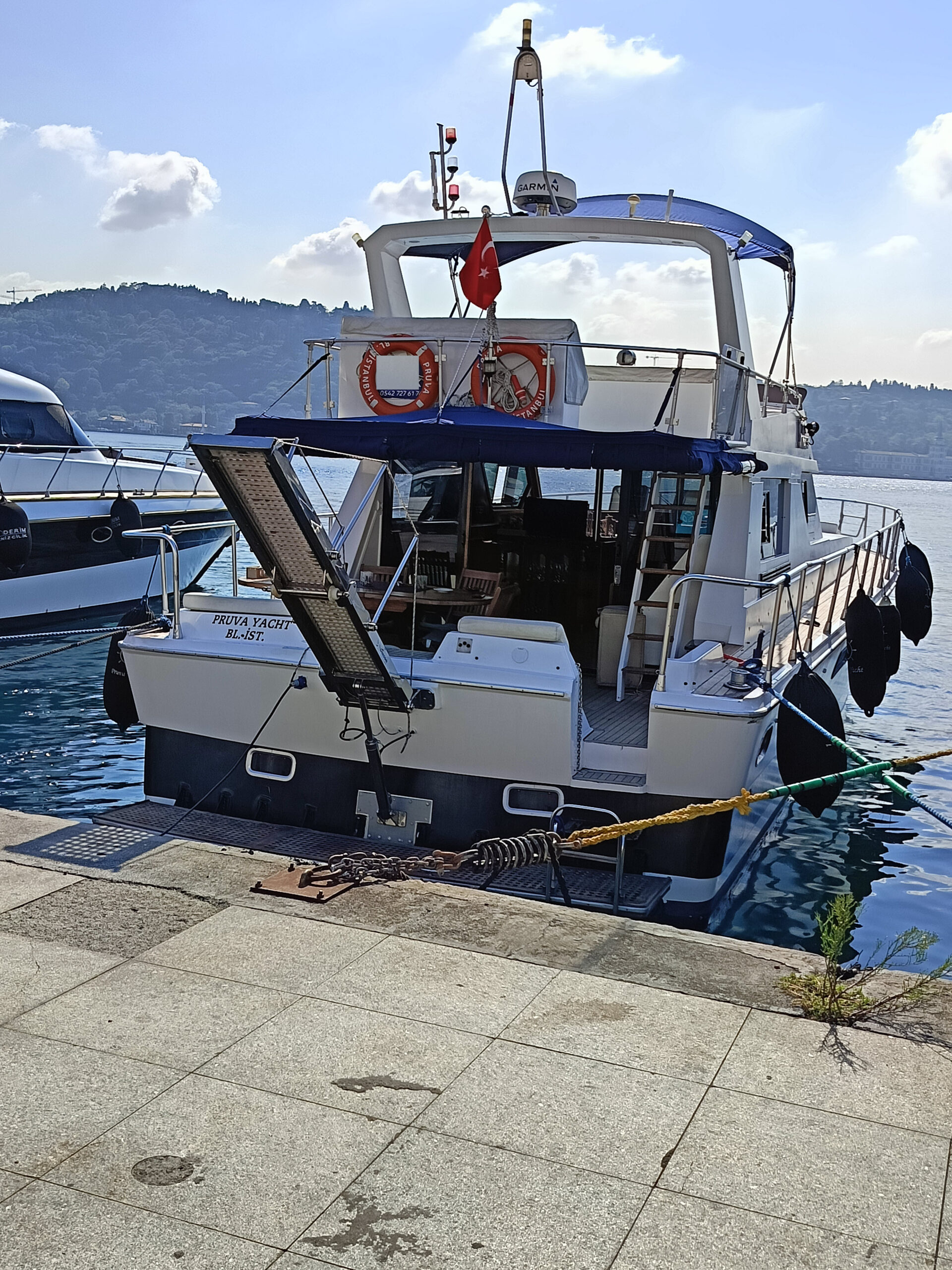 Yacht Gallery