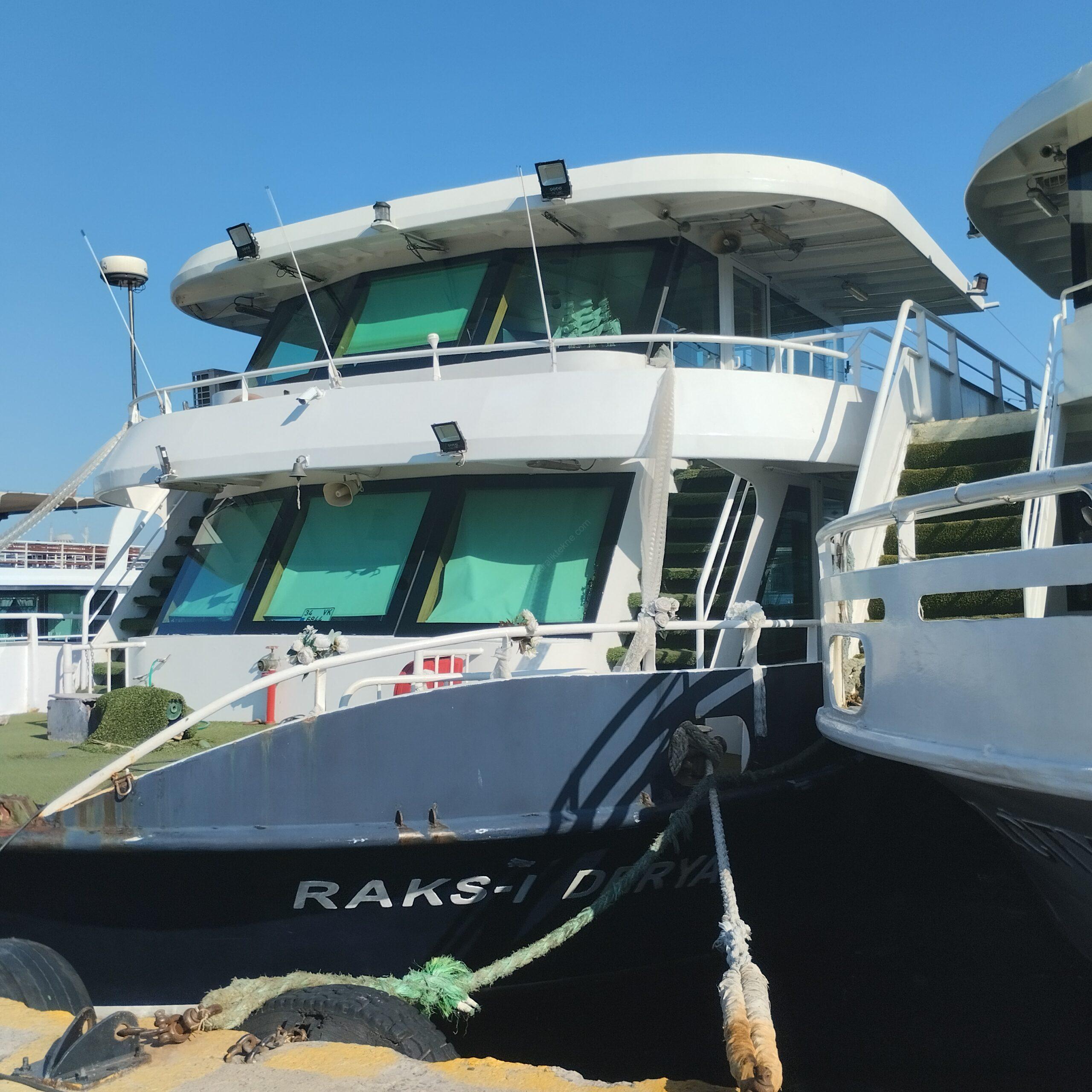 Yacht Gallery