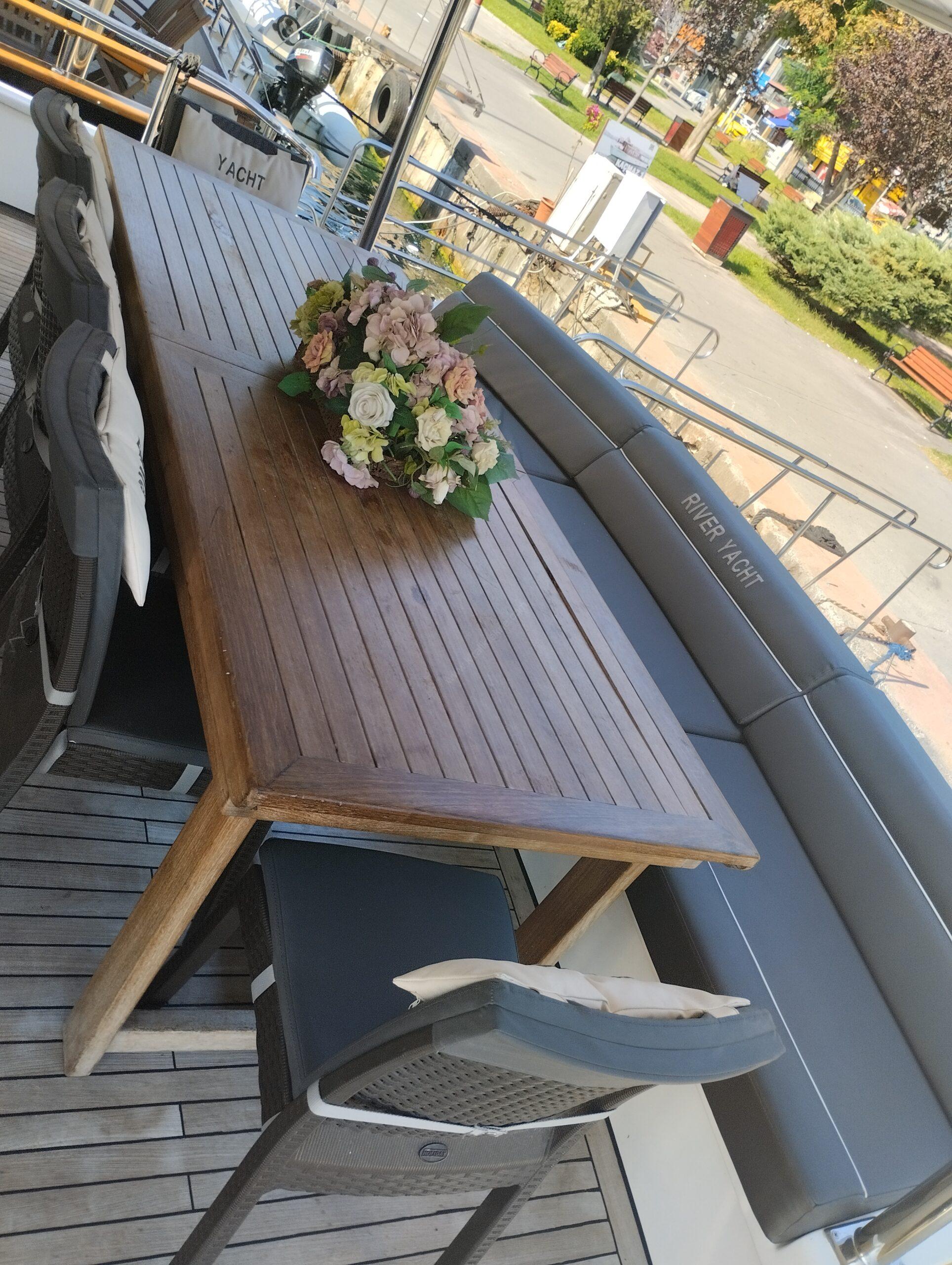 Yacht Gallery