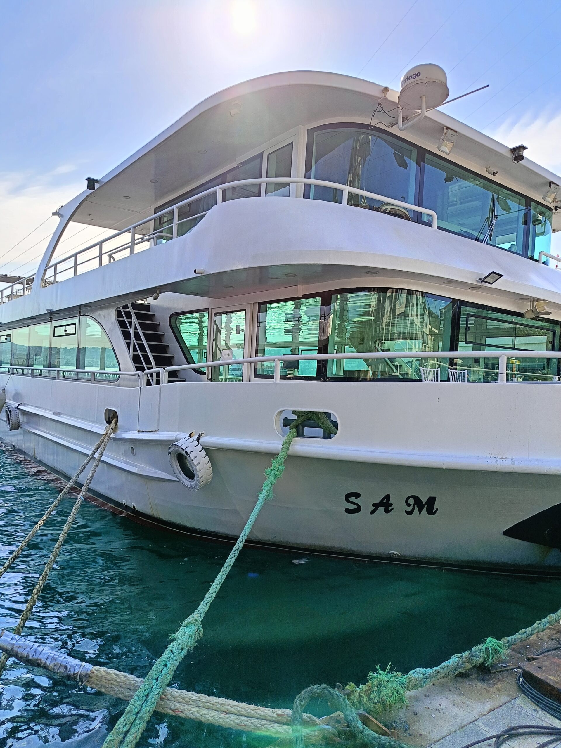 Yacht Gallery