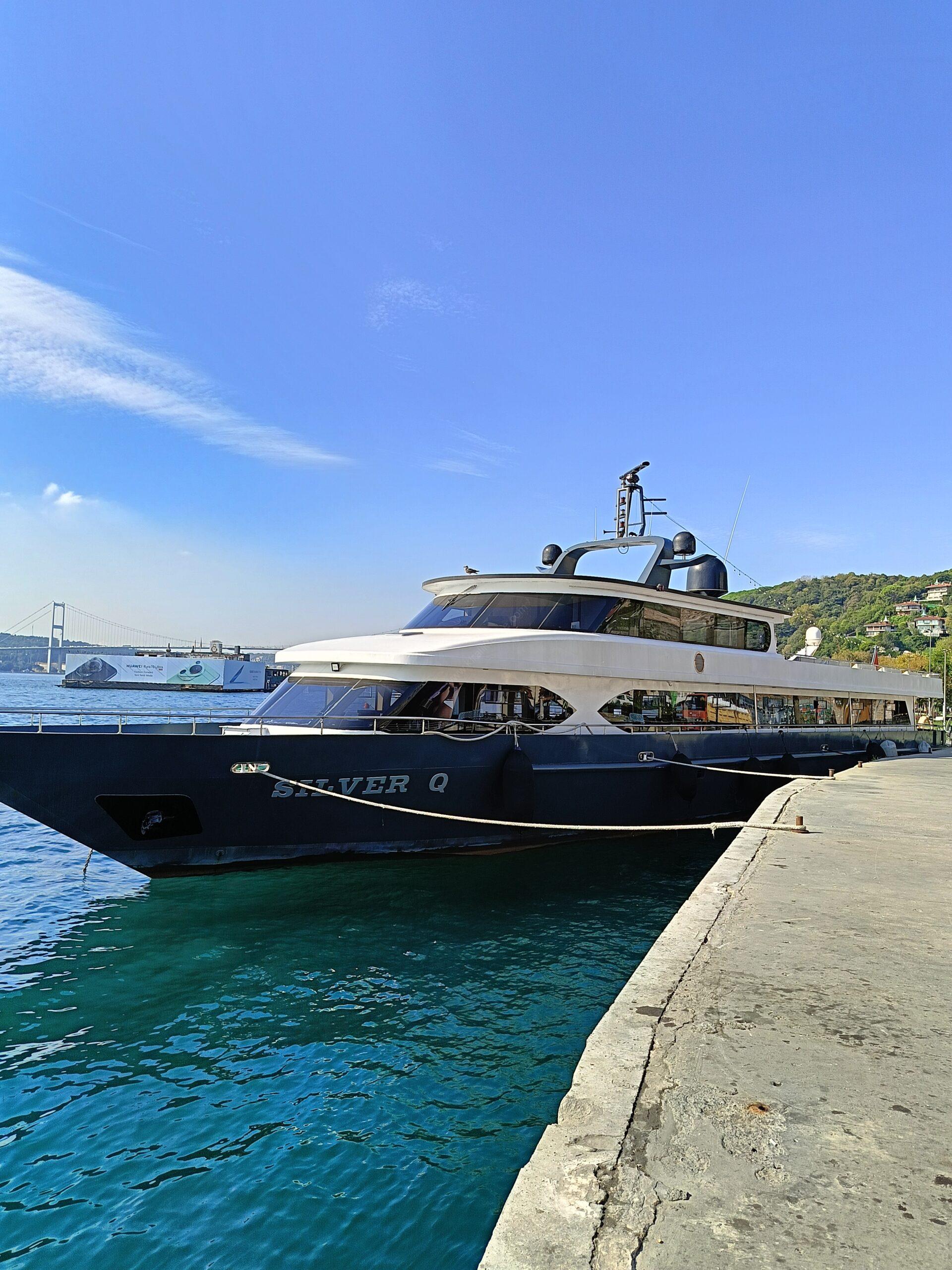 Yacht Gallery