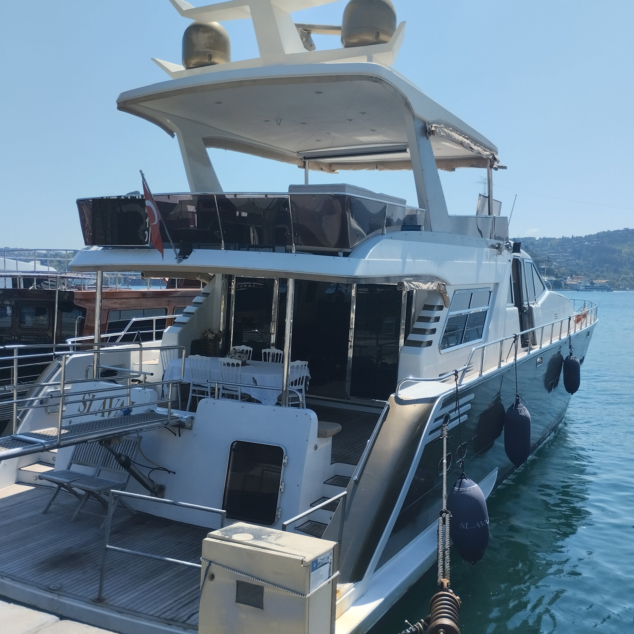 Yacht Gallery