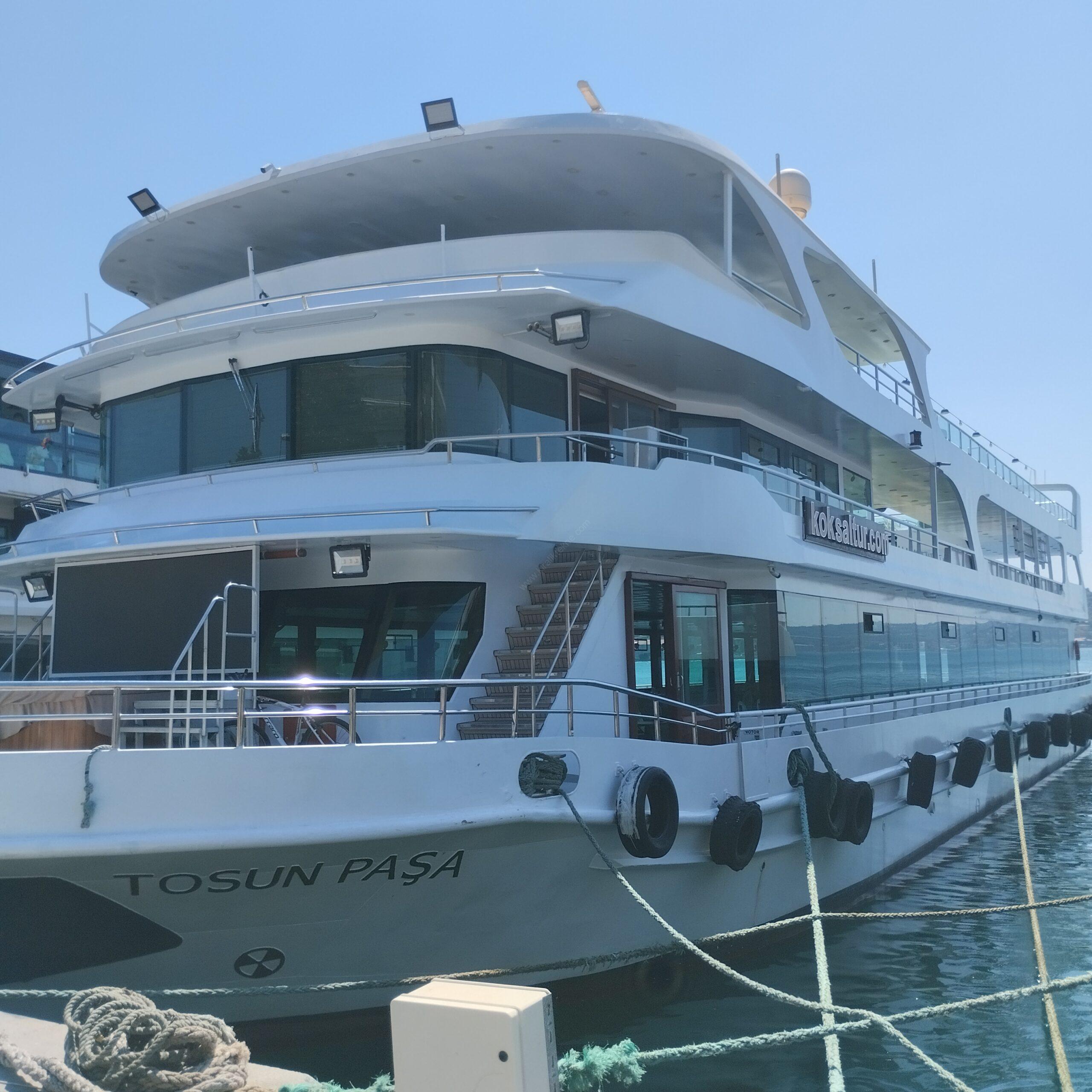 Yacht Gallery
