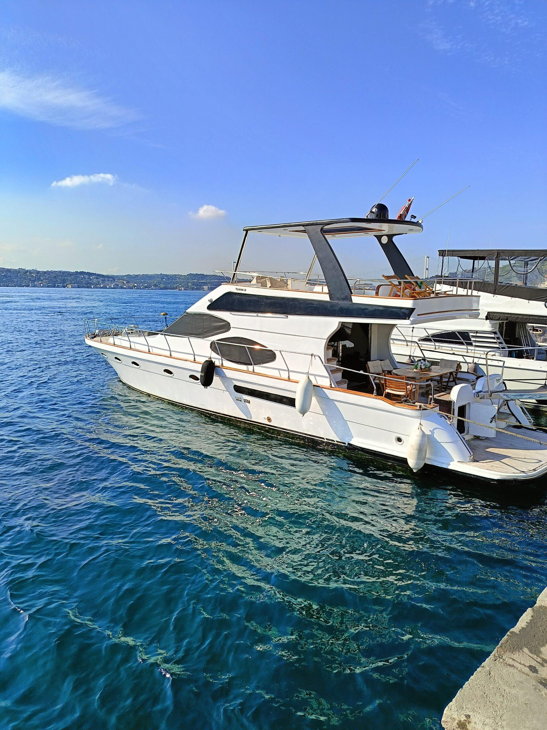 Yacht Gallery