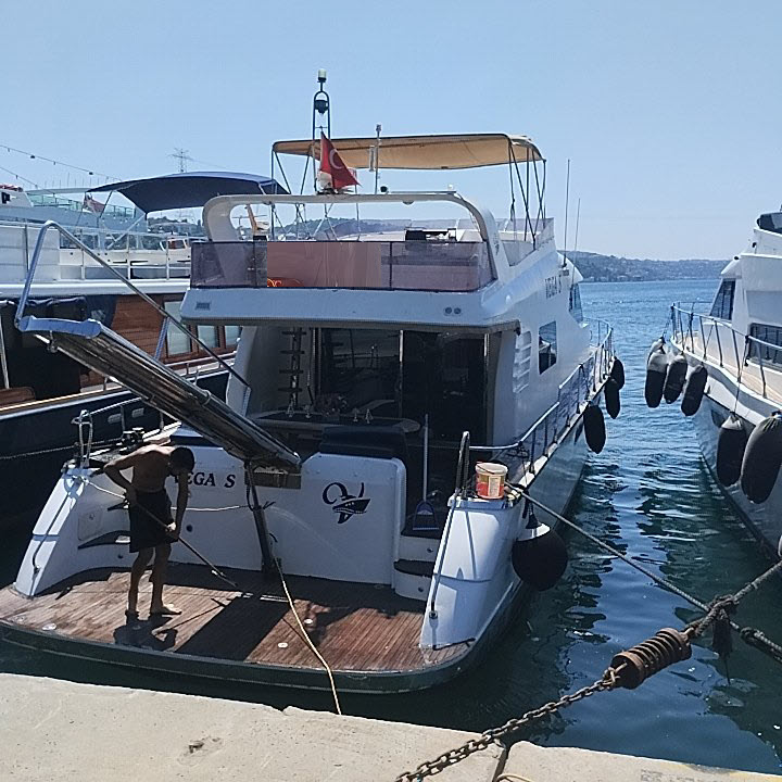 Yacht Gallery