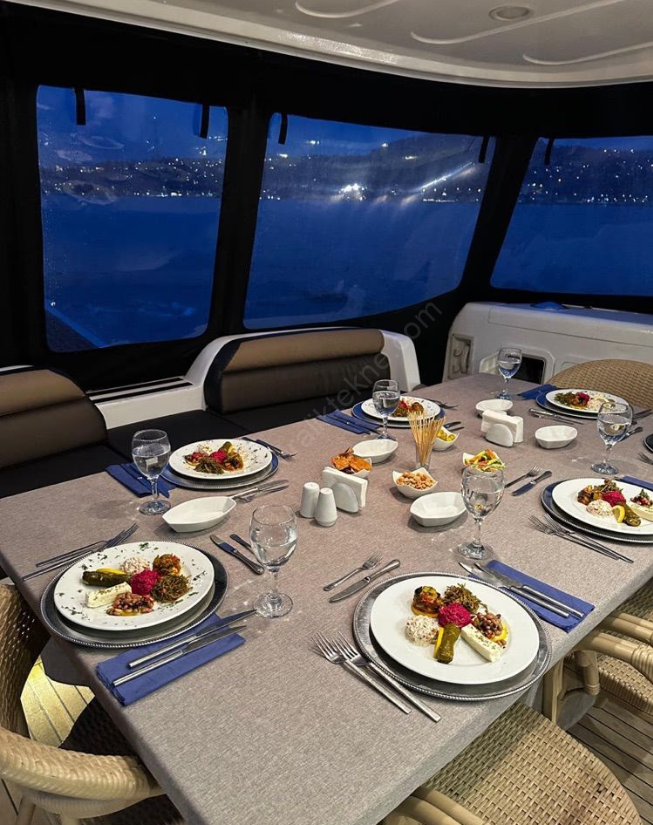 Yacht Gallery