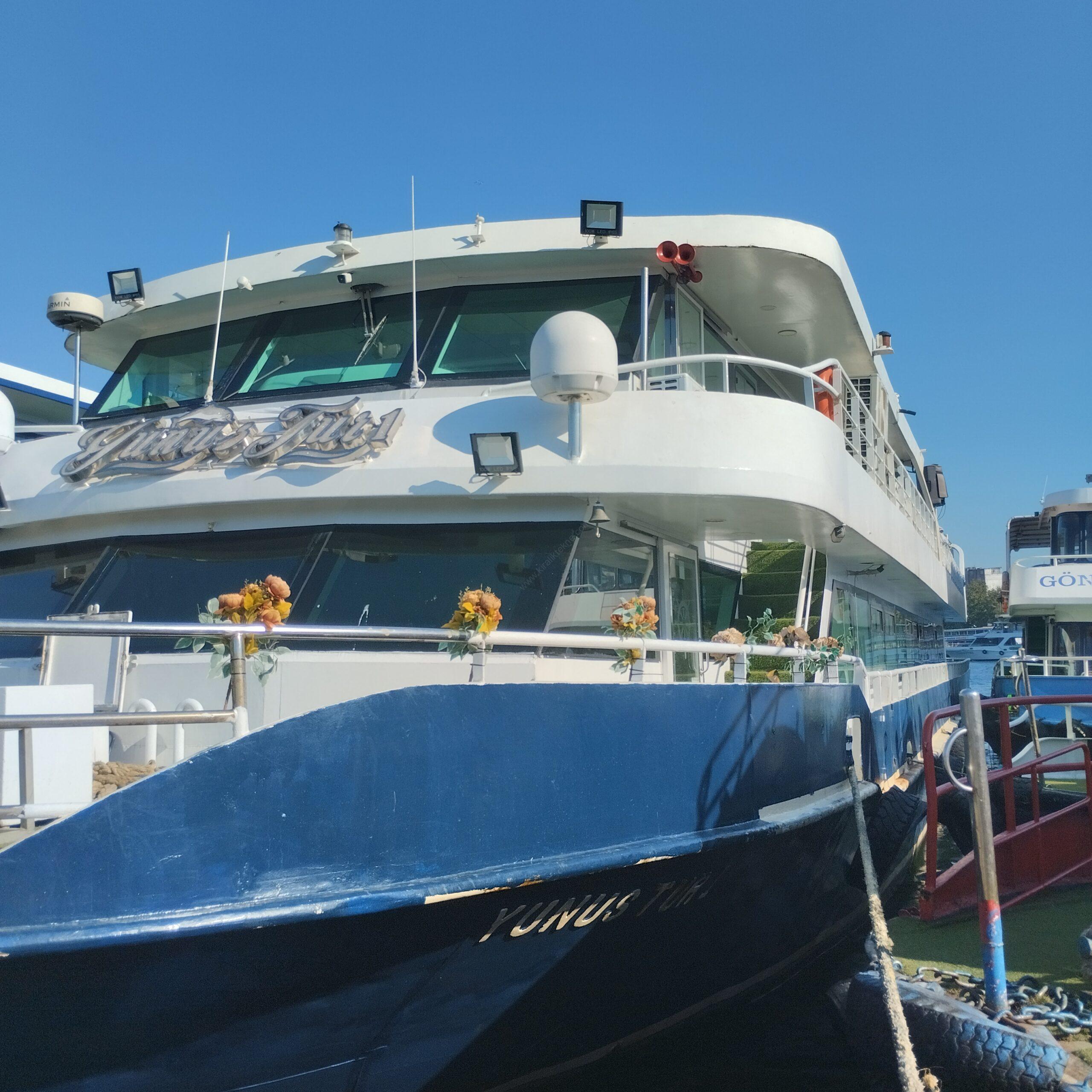 Yacht Gallery