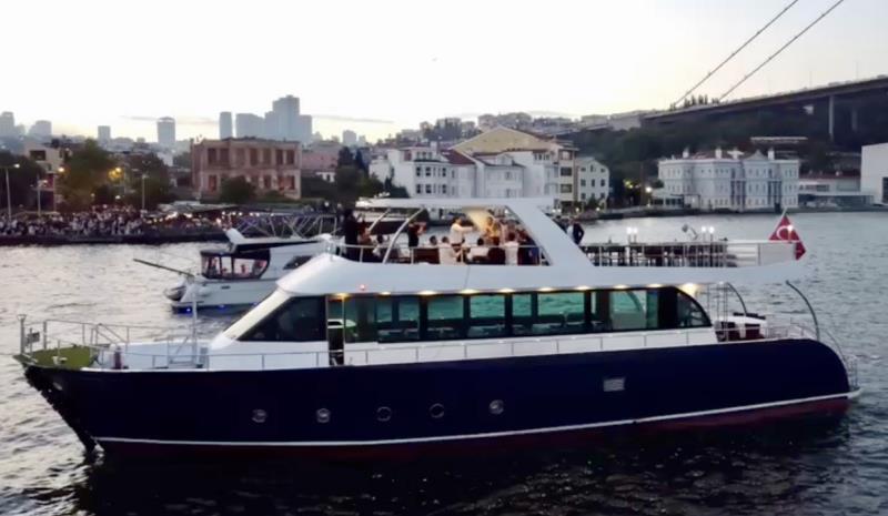 Yacht Gallery