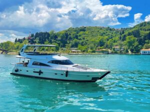 Yacht Thumbnail
