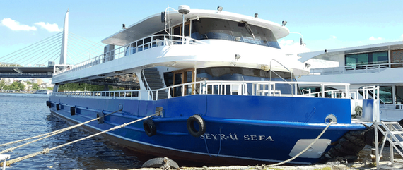 Yacht Gallery