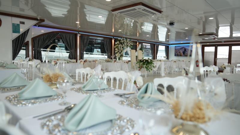 Yacht Gallery