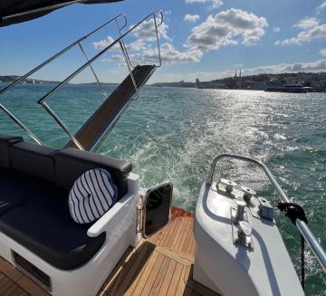Yacht Gallery