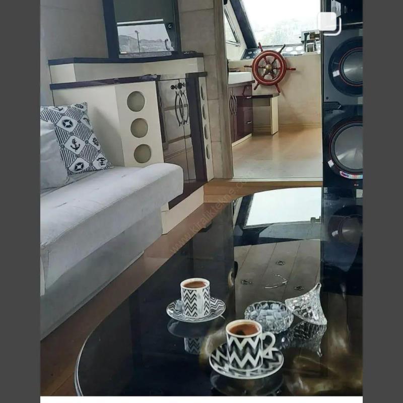 Yacht Gallery