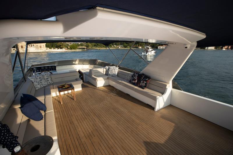 Yacht Gallery