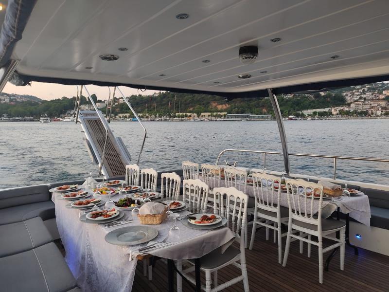 Yacht Gallery