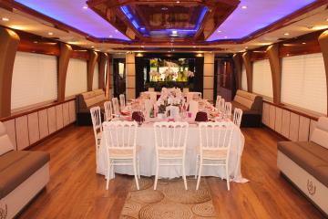 Yacht Gallery