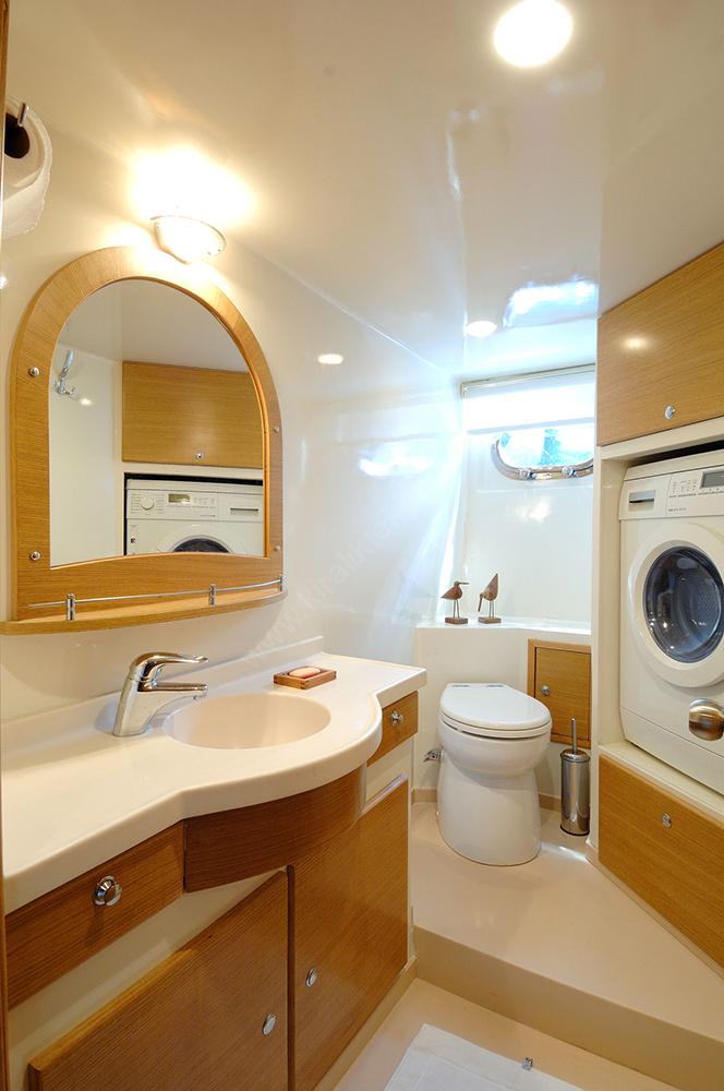 Yacht Gallery