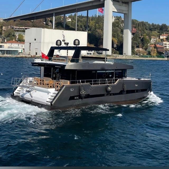 Yacht Gallery