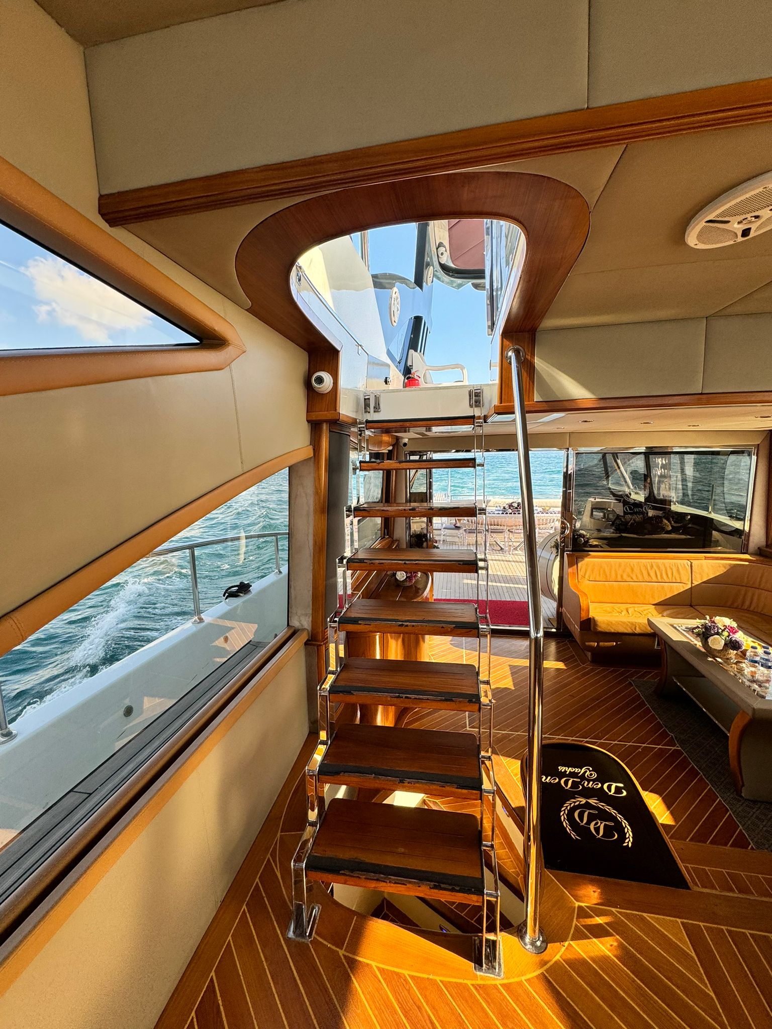 Yacht Gallery