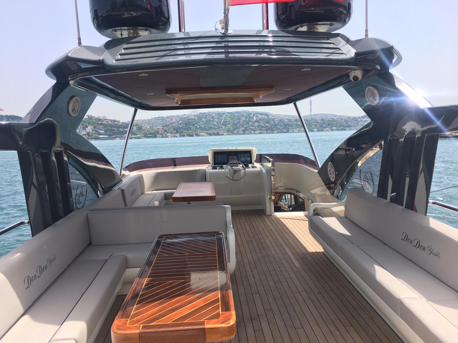 Yacht Gallery