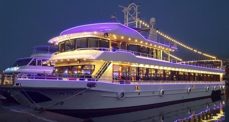 Yacht Gallery