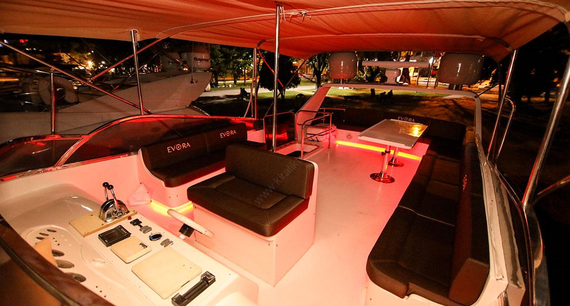 Yacht Gallery
