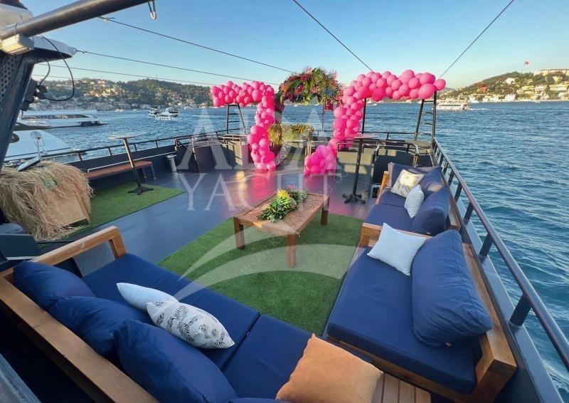 Yacht Gallery