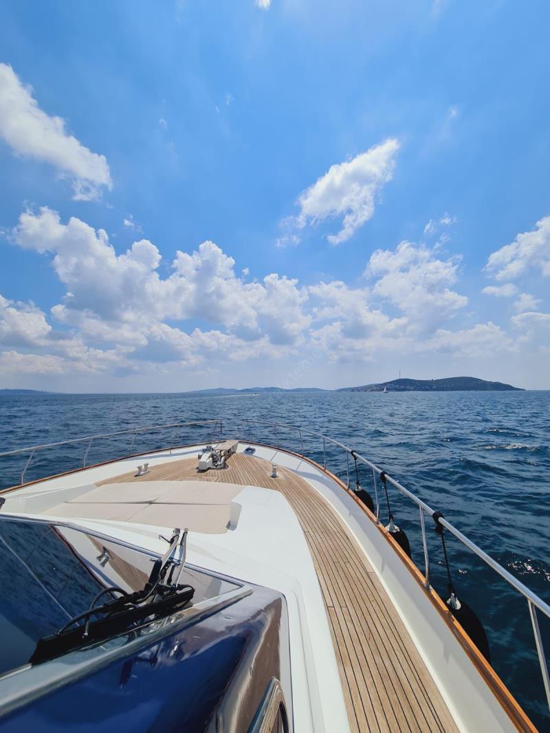 Yacht Gallery