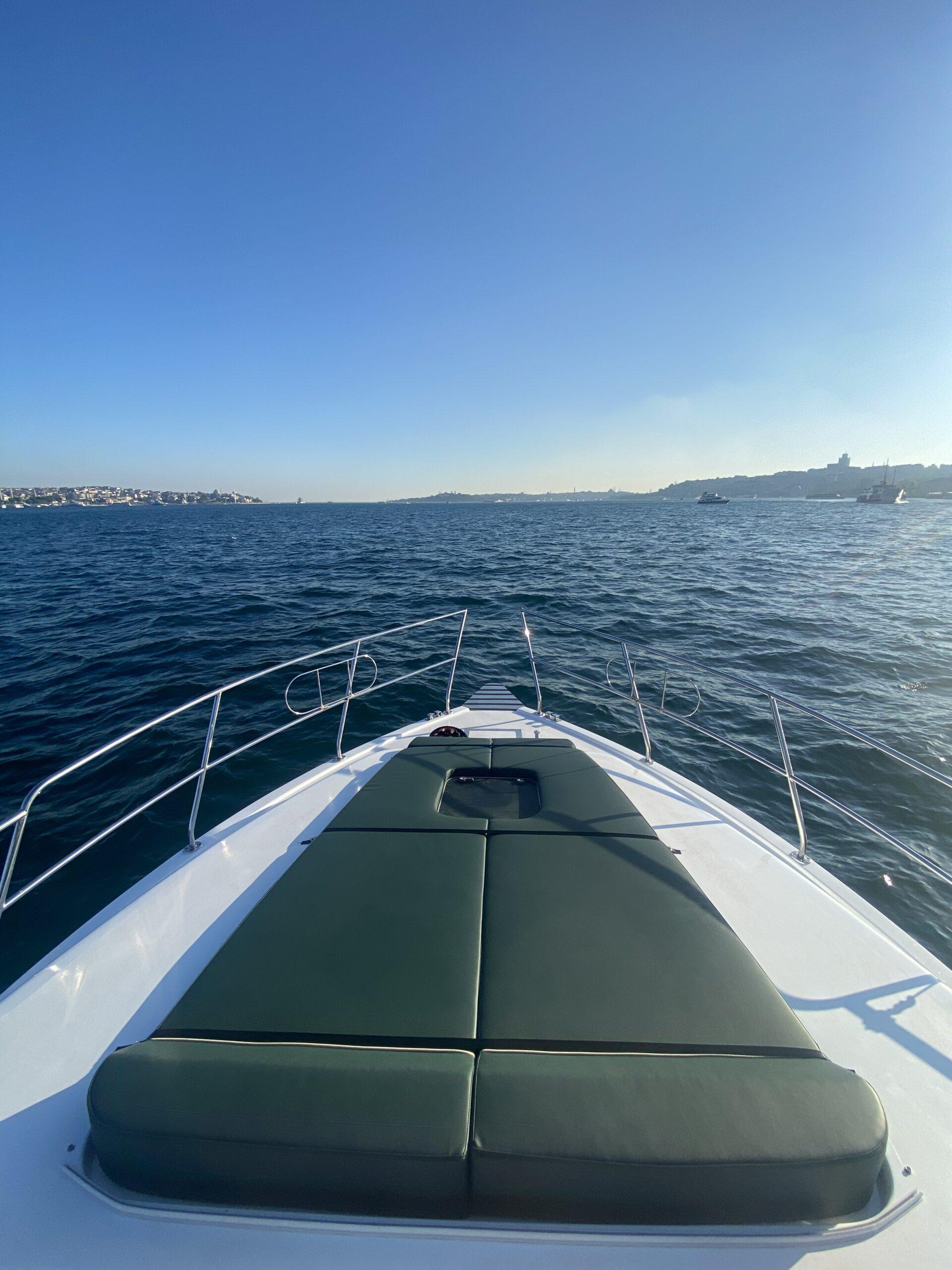 Yacht Gallery