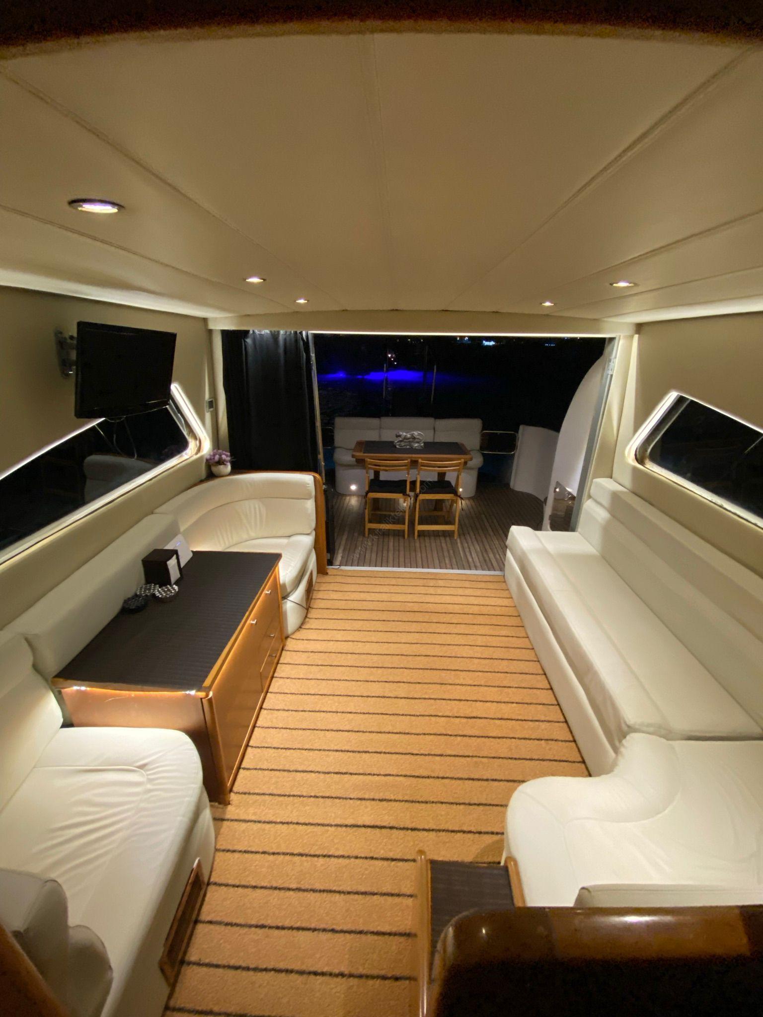 Yacht Gallery
