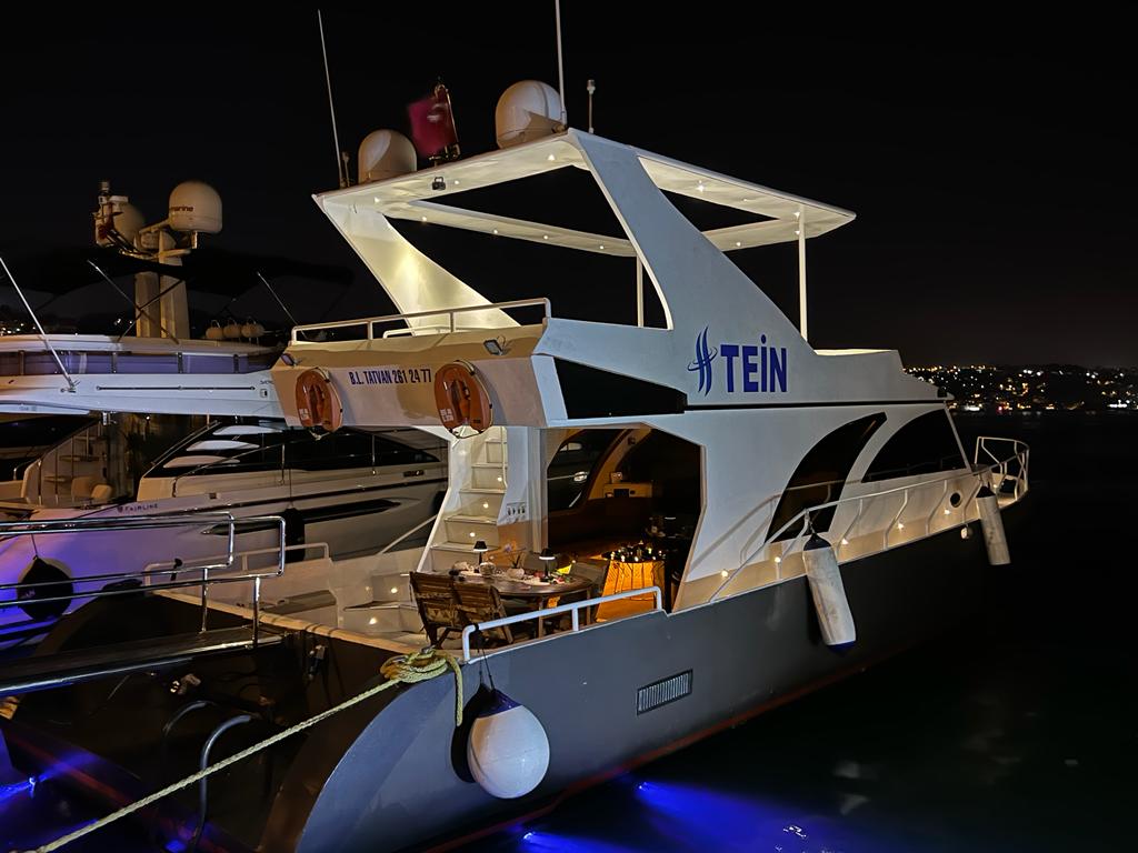 Yacht Gallery