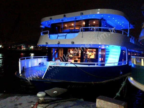 Yacht Gallery