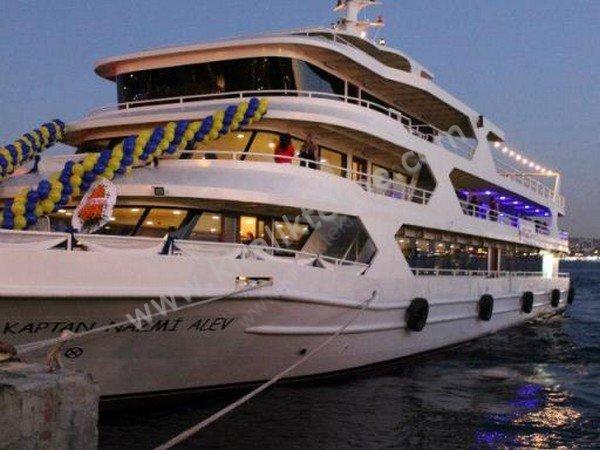 Yacht Gallery