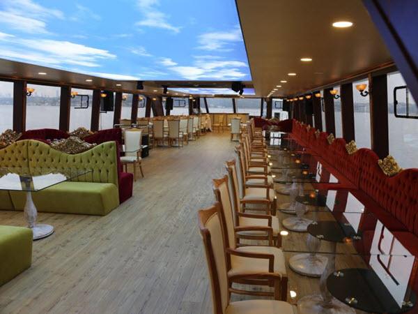 Yacht Gallery