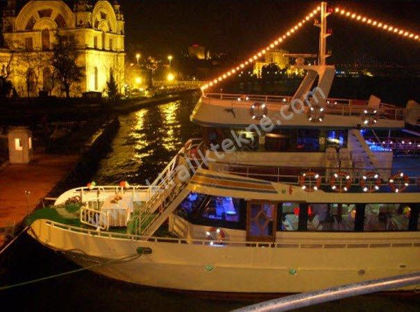 Yacht Gallery