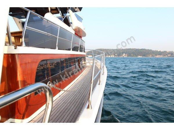 Yacht Gallery