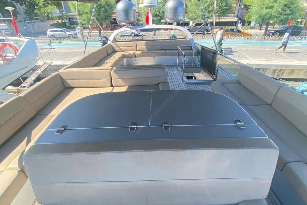 Yacht Gallery