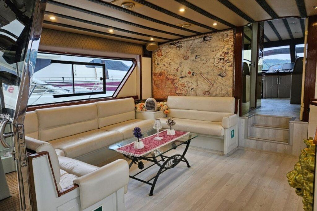 Yacht Gallery
