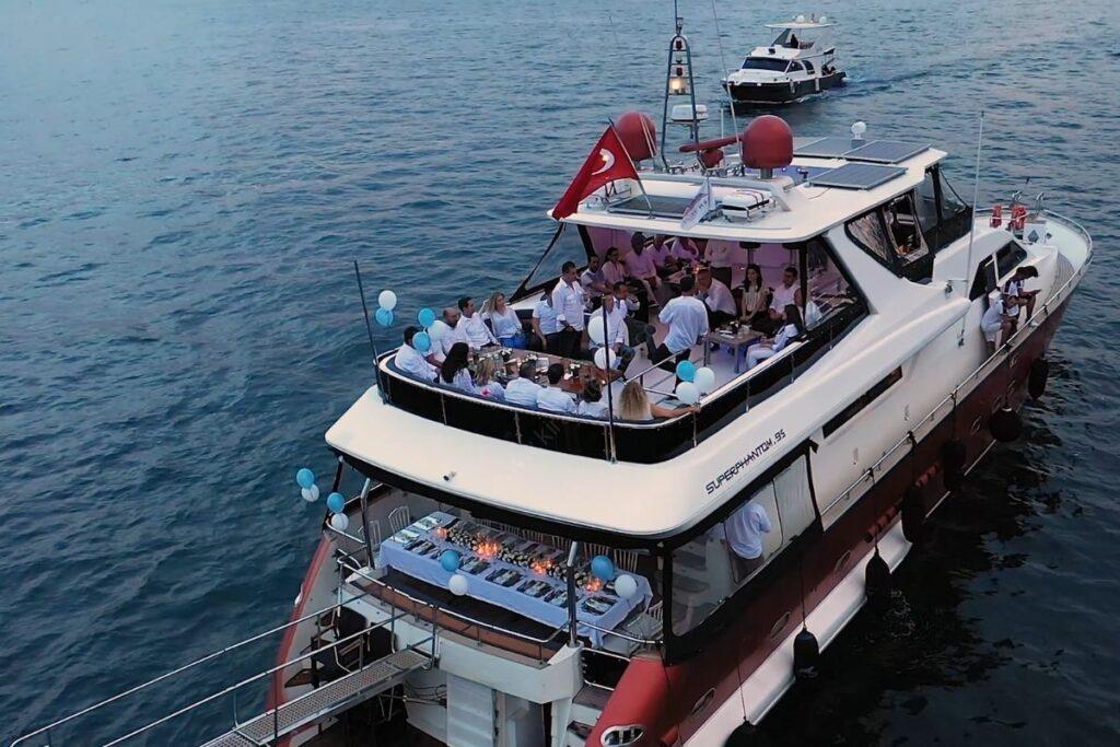 Yacht Gallery