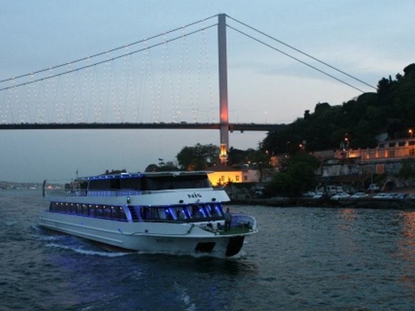 Yacht Gallery