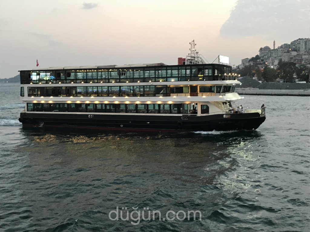 Yacht Gallery