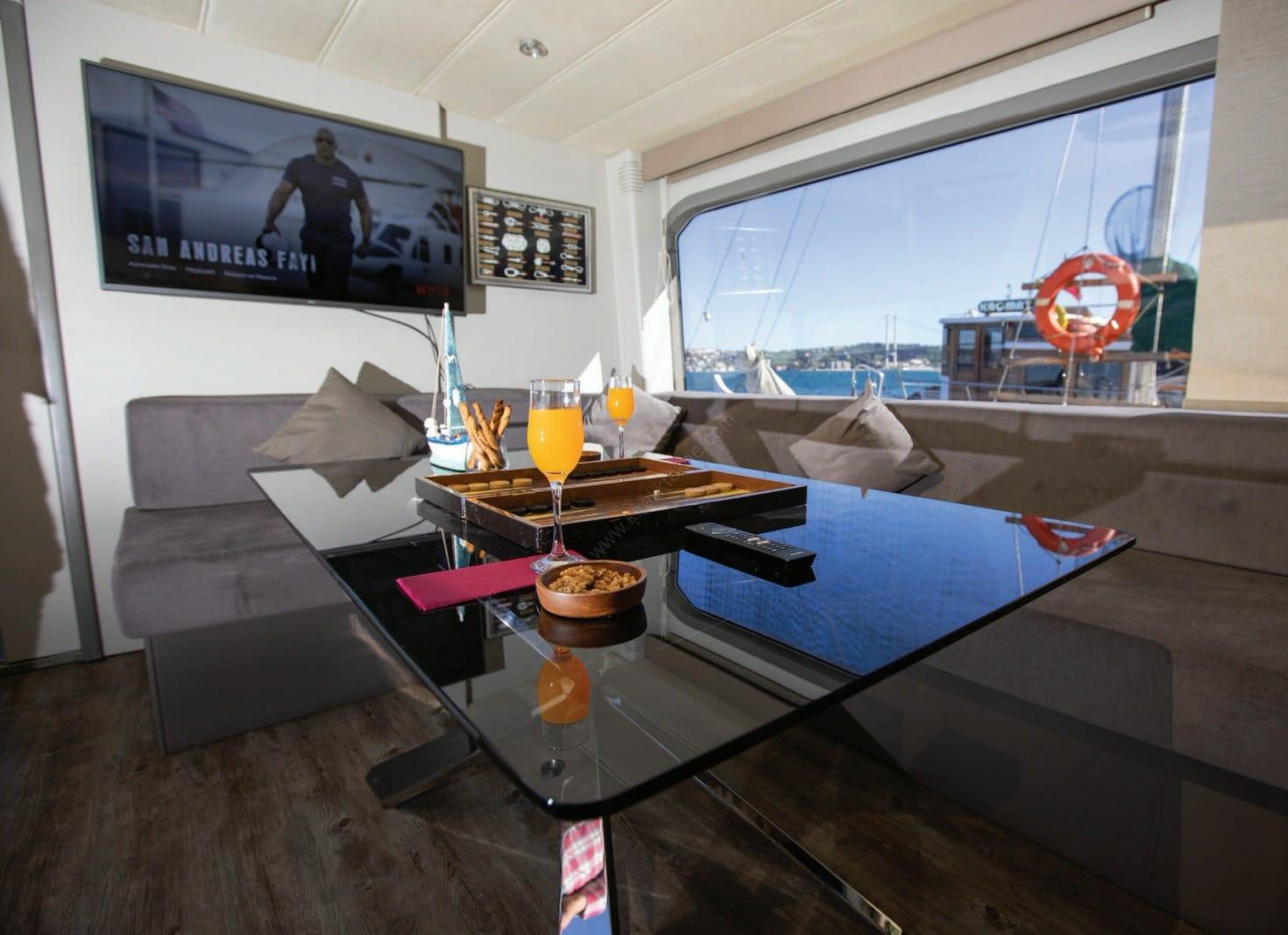 Yacht Gallery