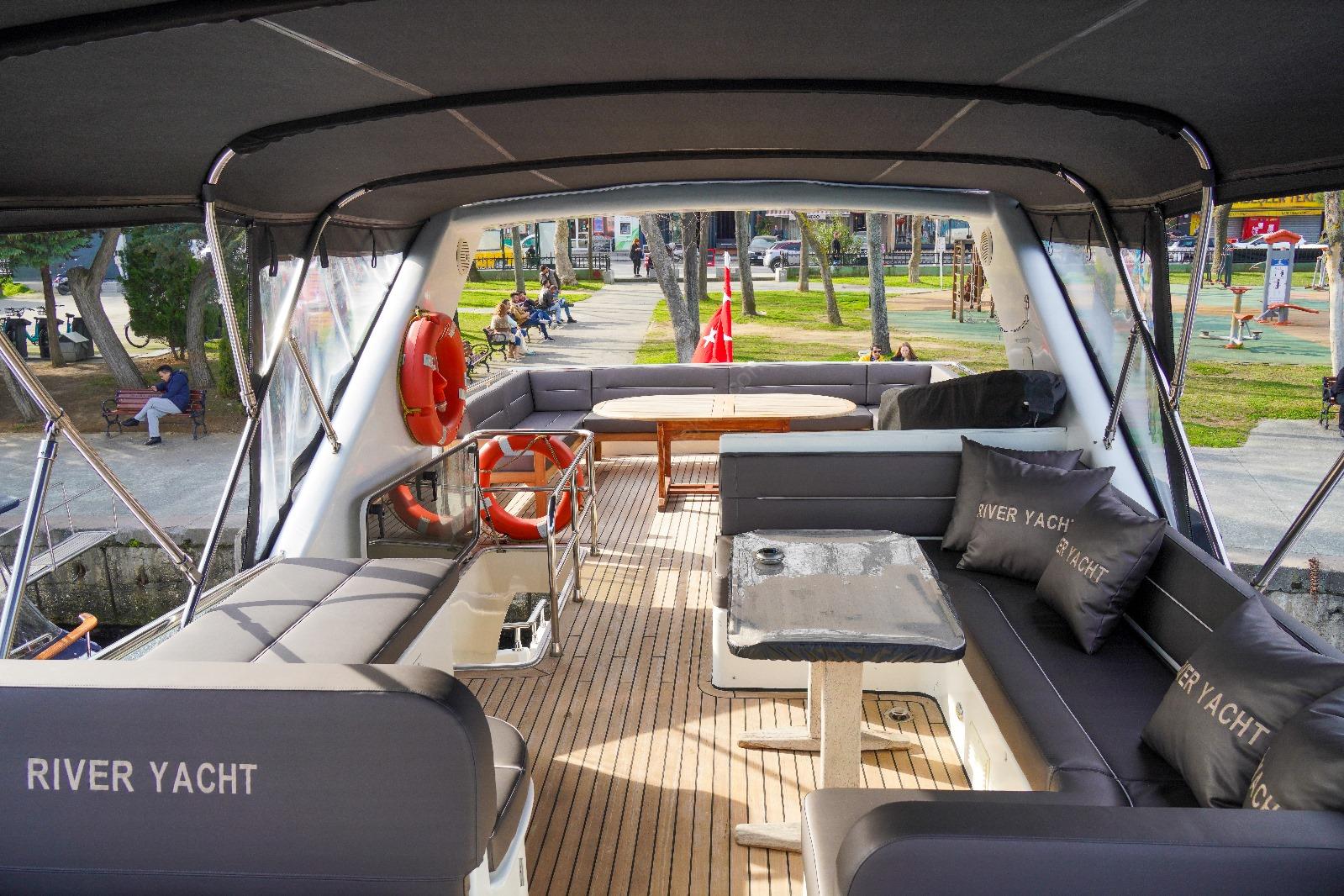 Yacht Gallery
