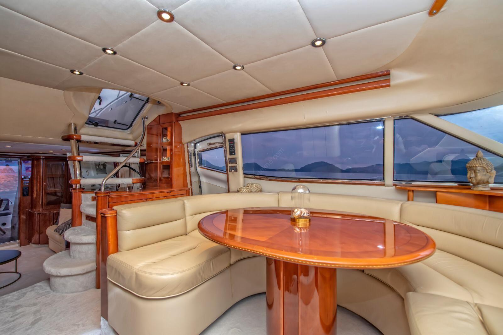 Yacht Gallery