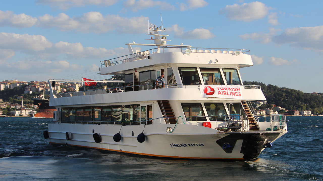 Yacht Gallery