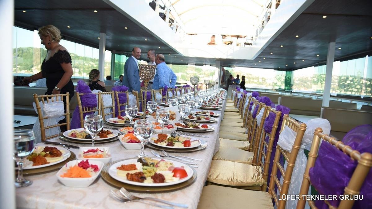 Yacht Gallery