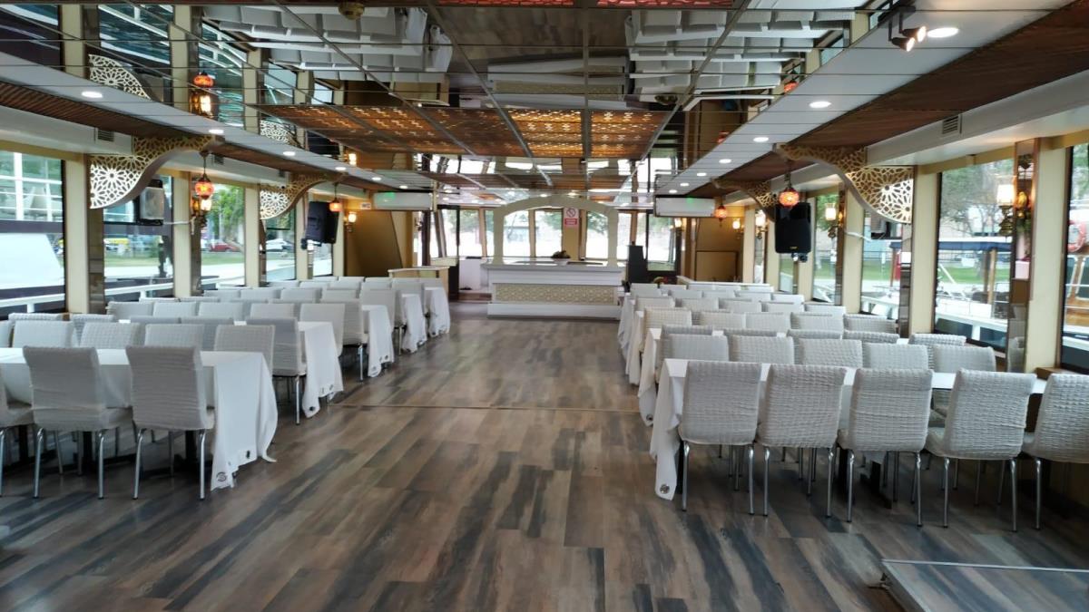 Yacht Gallery