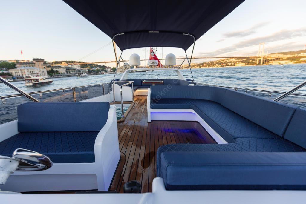Yacht Gallery