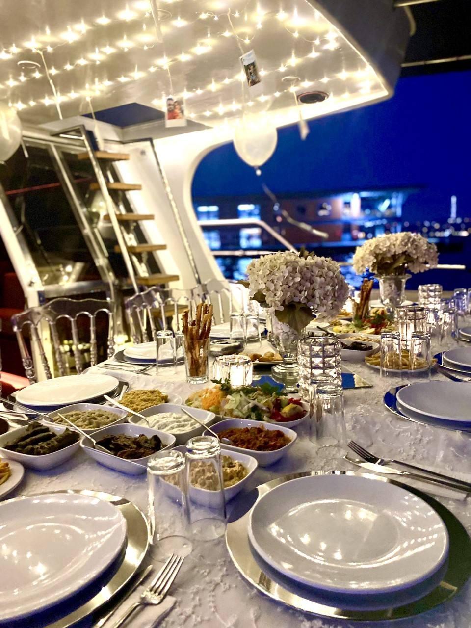 Yacht Gallery